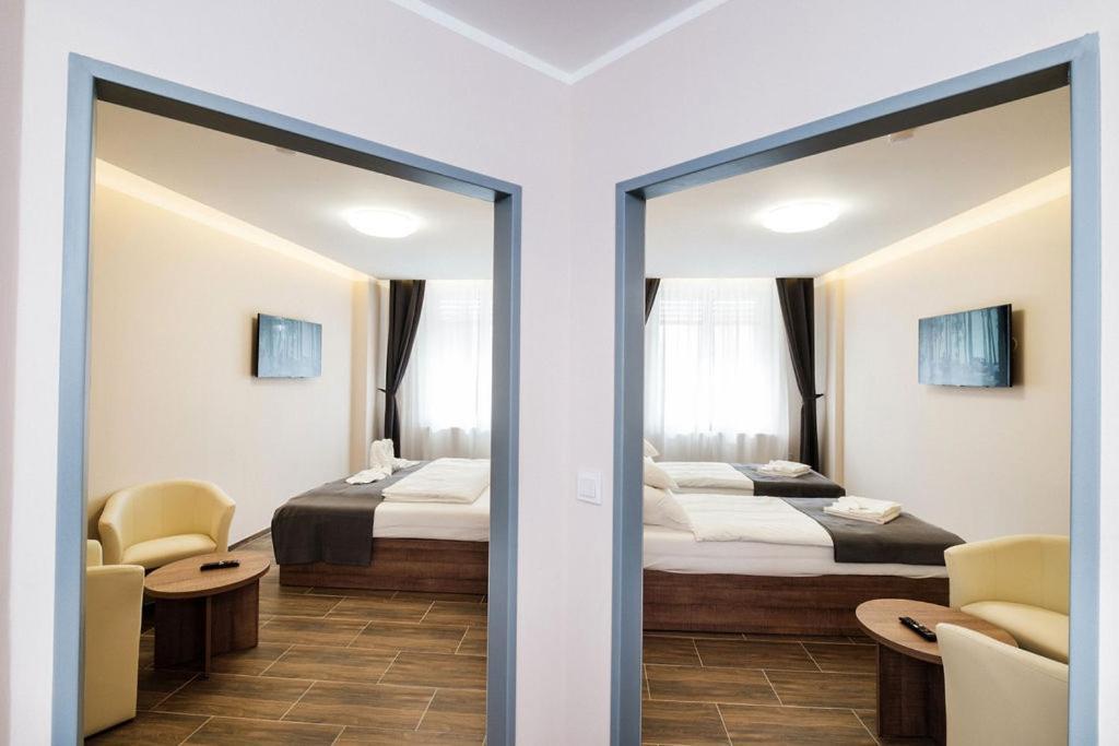 Mp Hotel Зноймо Экстерьер фото